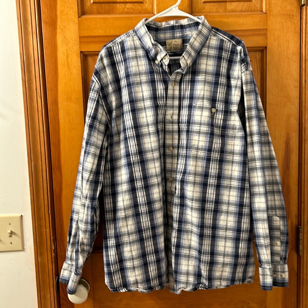 Blue Mountain long sleeve button down blue and white plaid shirt. Mens size 2XL